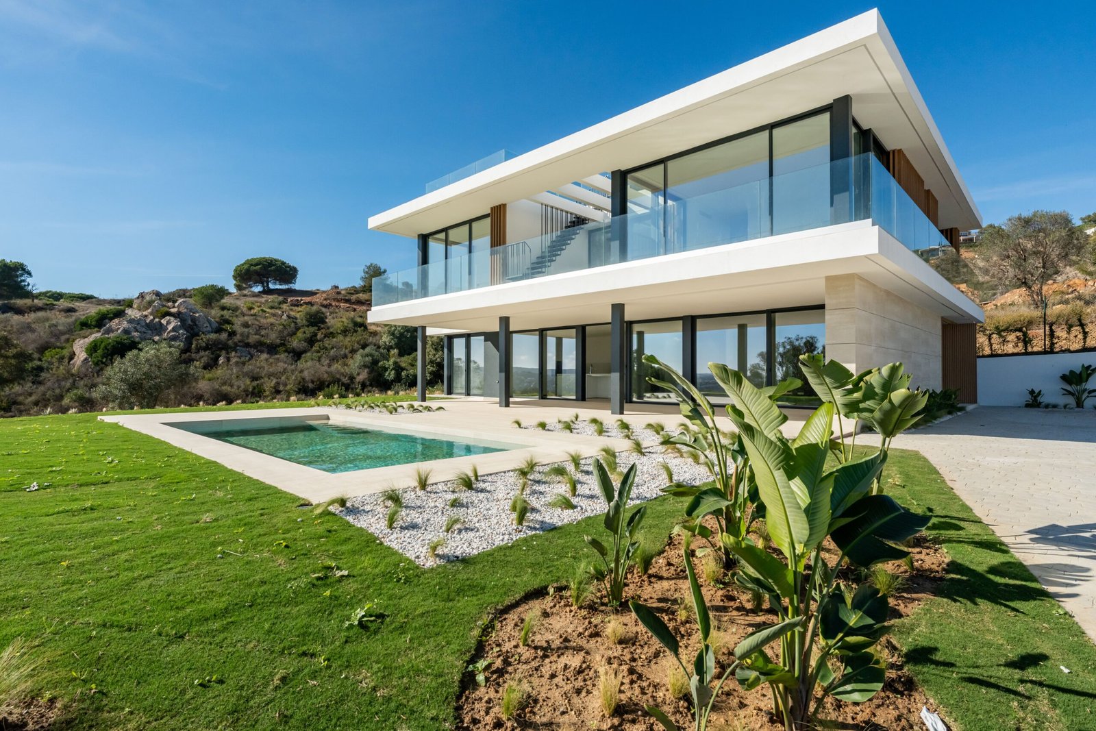 Villa Ebony por Lago Architects en La Reserva de Sotogrande